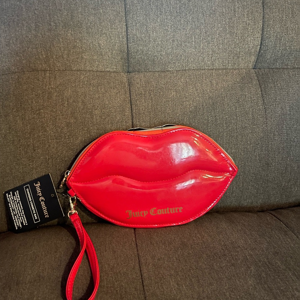 NWT juicy couture make up bag with charger